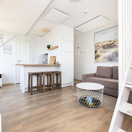 Green Shine Apartment, By Cohost Palanga Exterior foto