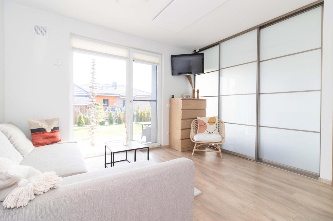 Green Shine Apartment, By Cohost Palanga Exterior foto
