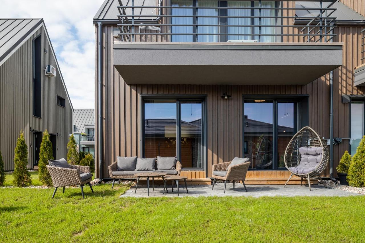 Green Shine Apartment, By Cohost Palanga Exterior foto