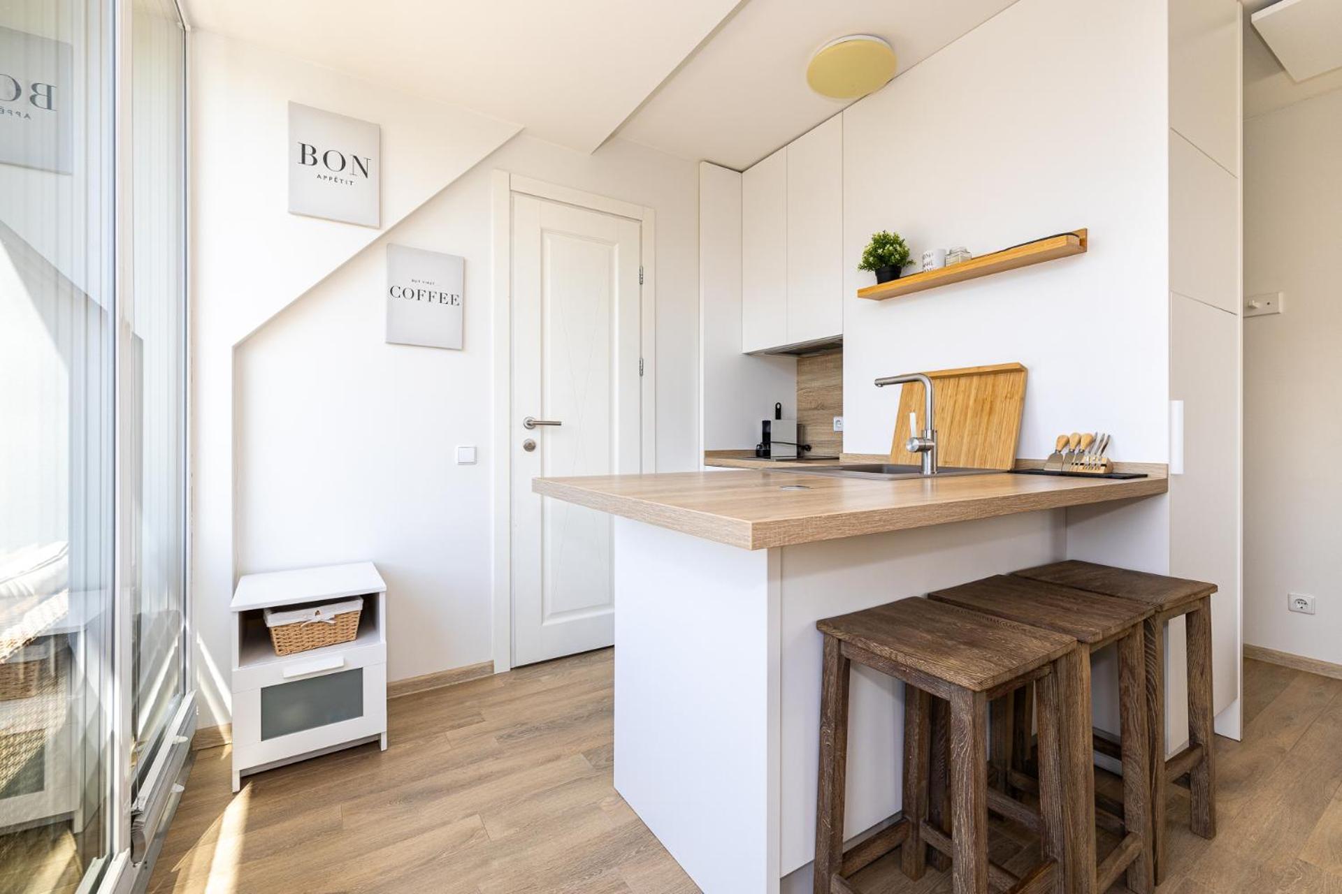 Green Shine Apartment, By Cohost Palanga Exterior foto
